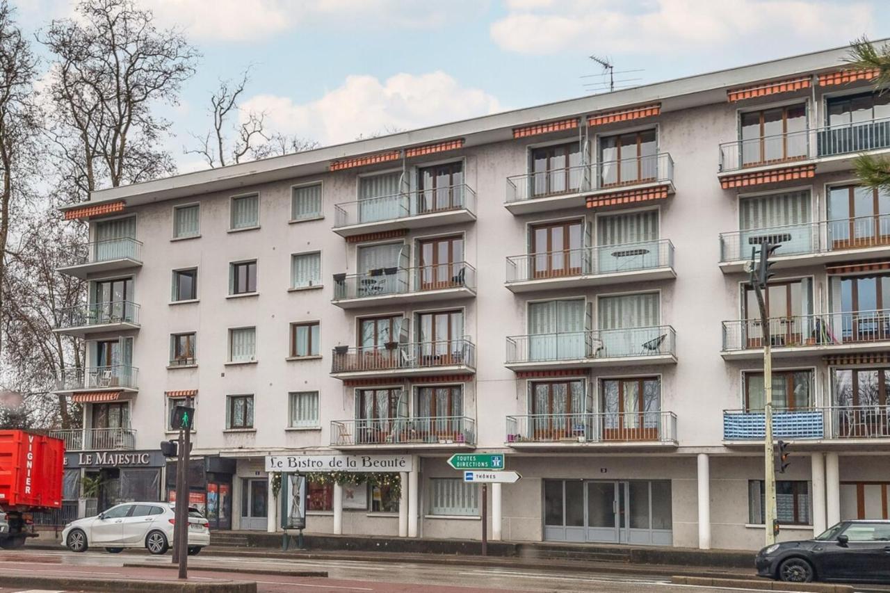 Petit Port Furnished Flat Apartment Annecy Bagian luar foto