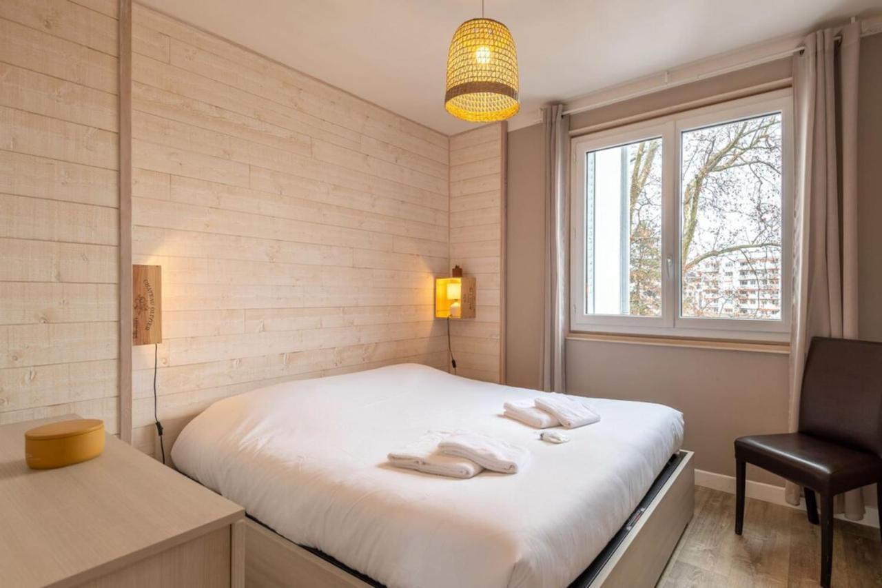Petit Port Furnished Flat Apartment Annecy Bagian luar foto
