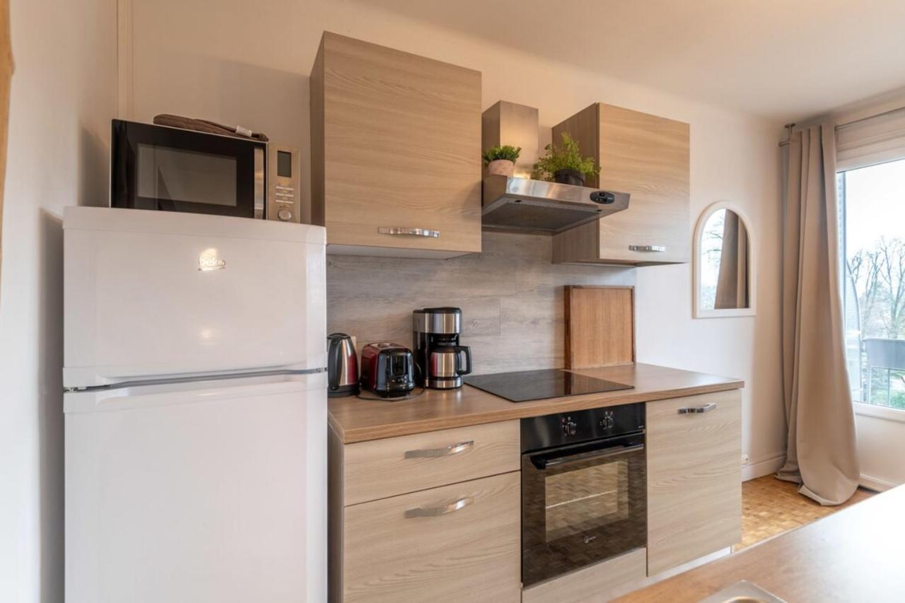 Petit Port Furnished Flat Apartment Annecy Bagian luar foto